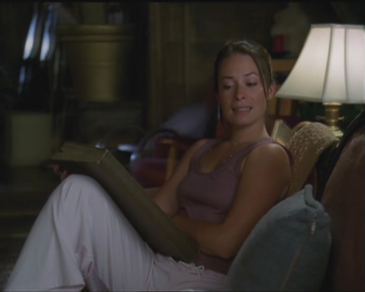 Charmed-Online_dot_net-5x03HappelyEverAfter0061.jpg