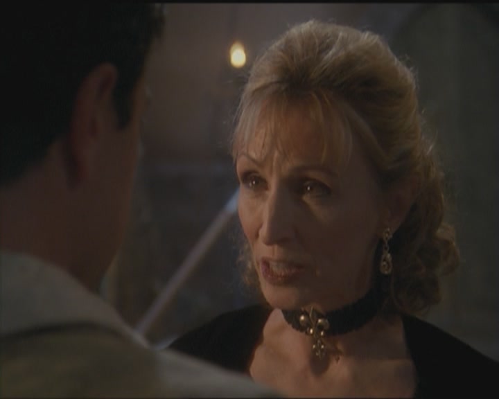 Charmed-Online_dot_net-5x03HappelyEverAfter0179.jpg