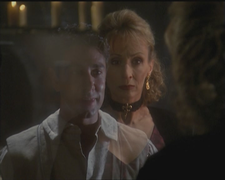 Charmed-Online_dot_net-5x03HappelyEverAfter0214.jpg