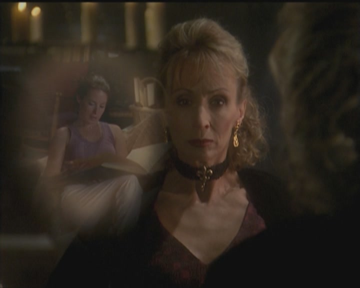 Charmed-Online_dot_net-5x03HappelyEverAfter0217.jpg