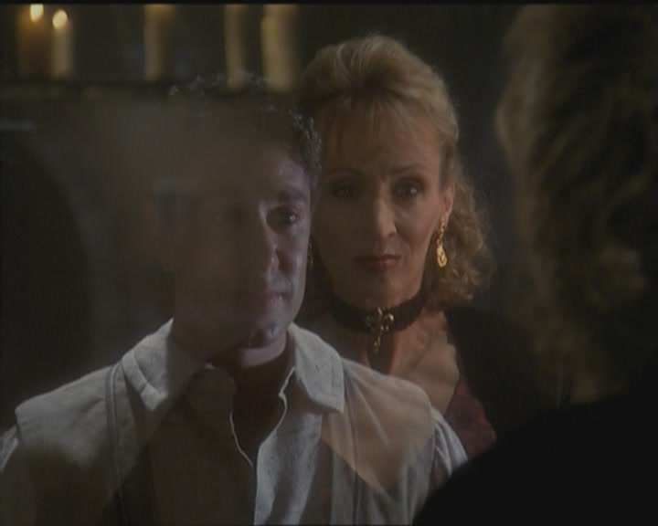 Charmed-Online_dot_net-5x03HappelyEverAfter0225.jpg