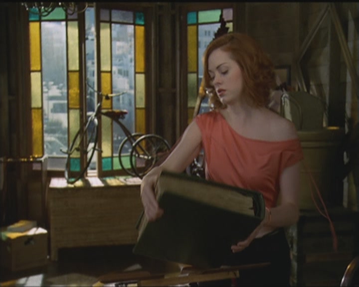 Charmed-Online_dot_net-5x03HappelyEverAfter0303.jpg