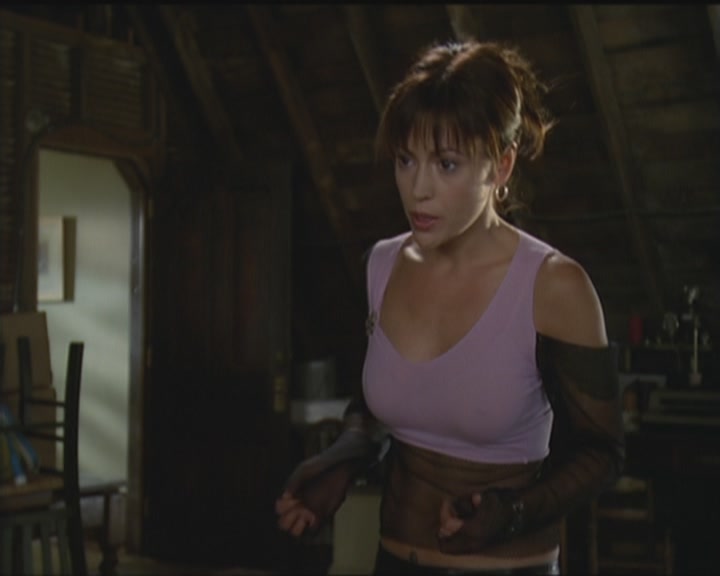 Charmed-Online_dot_net-5x03HappelyEverAfter0329.jpg