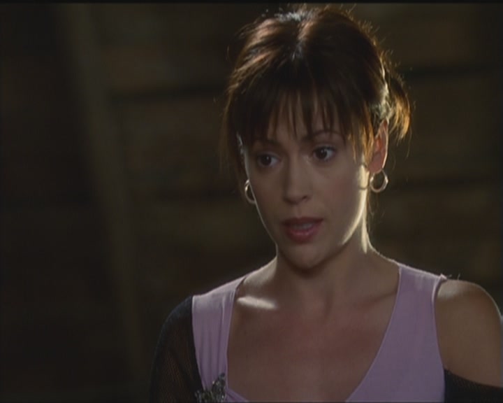 Charmed-Online_dot_net-5x03HappelyEverAfter0351.jpg