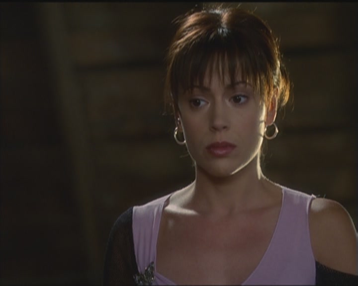 Charmed-Online_dot_net-5x03HappelyEverAfter0363.jpg
