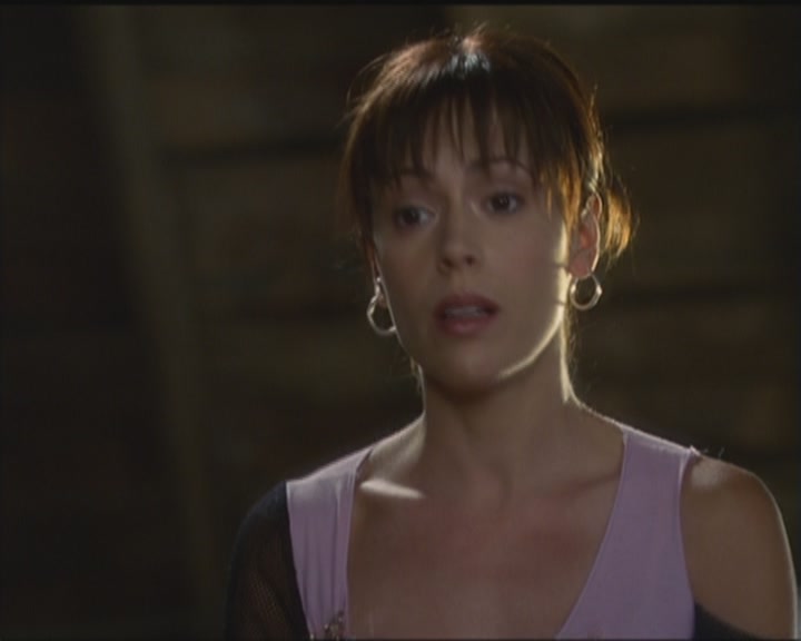 Charmed-Online_dot_net-5x03HappelyEverAfter0369.jpg