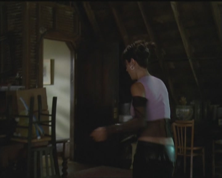 Charmed-Online_dot_net-5x03HappelyEverAfter0377.jpg