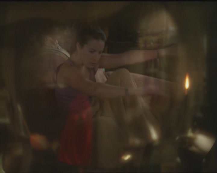 Charmed-Online_dot_net-5x03HappelyEverAfter0383.jpg