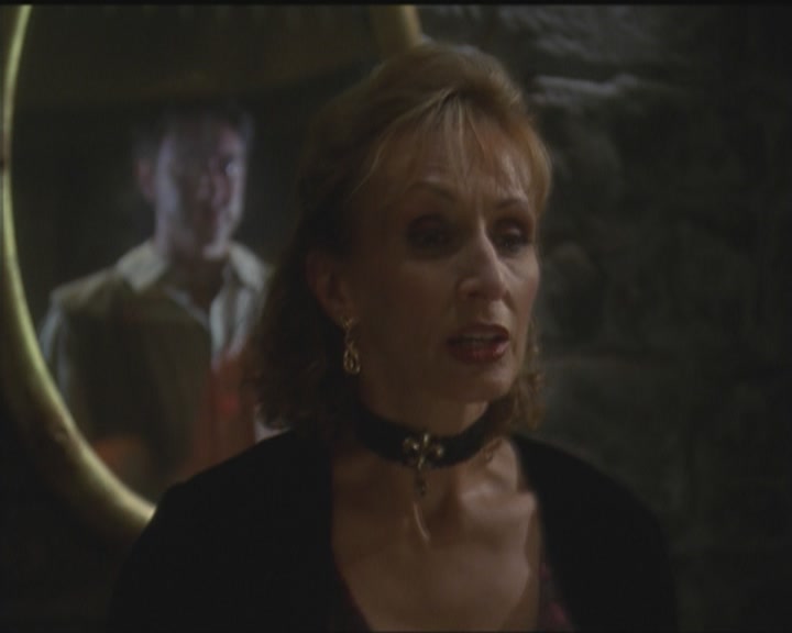 Charmed-Online_dot_net-5x03HappelyEverAfter0389.jpg