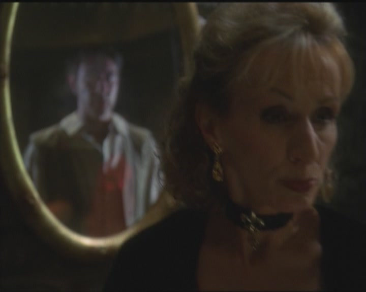 Charmed-Online_dot_net-5x03HappelyEverAfter0390.jpg