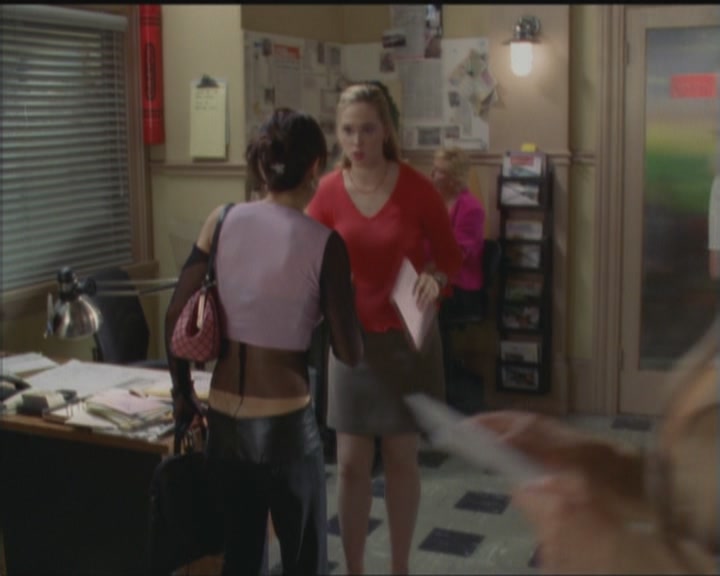 Charmed-Online_dot_net-5x03HappelyEverAfter0450.jpg Charmed-Online_dot_net-5x03HappelyEverAfter0450.jpg