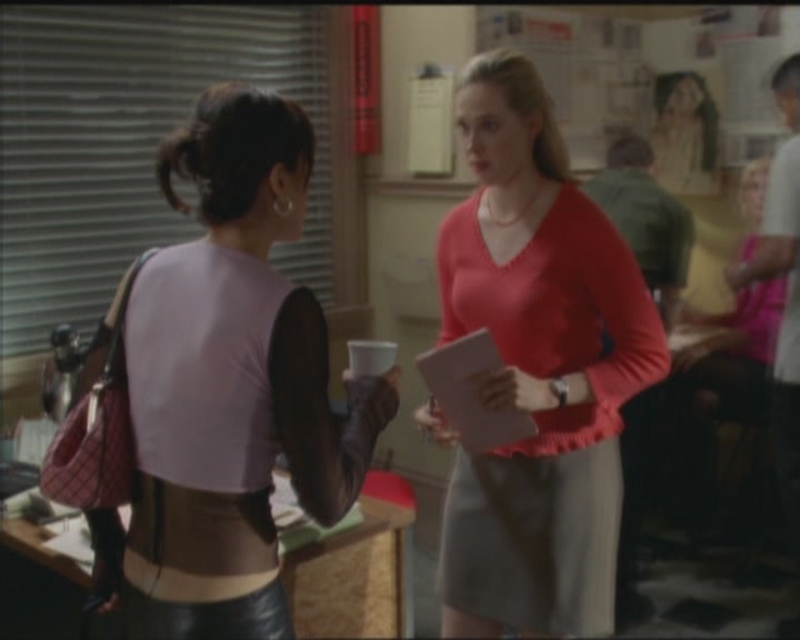 Charmed-Online_dot_net-5x03HappelyEverAfter0452.jpg