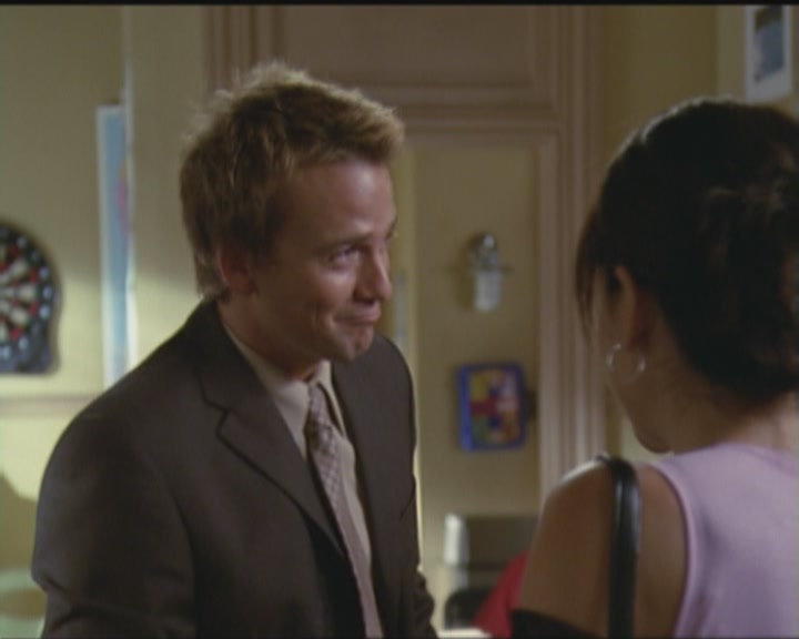 Charmed-Online_dot_net-5x03HappelyEverAfter0495.jpg