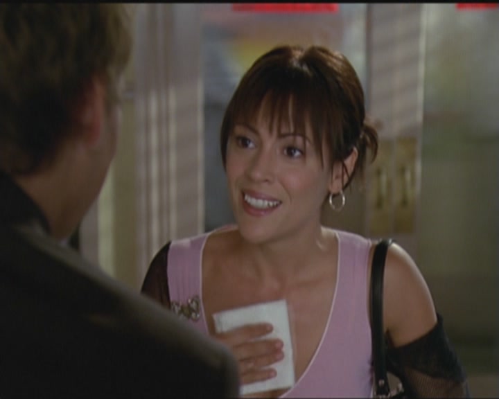 Charmed-Online_dot_net-5x03HappelyEverAfter0497.jpg
