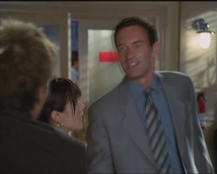 Charmed-Online_dot_net-5x03HappelyEverAfter0501.jpg