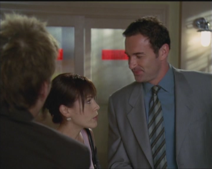 Charmed-Online_dot_net-5x03HappelyEverAfter0502.jpg