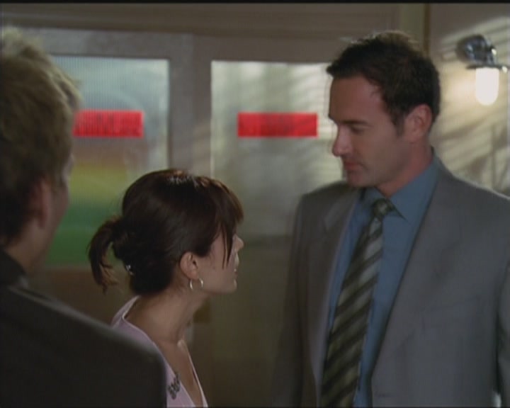 Charmed-Online_dot_net-5x03HappelyEverAfter0503.jpg