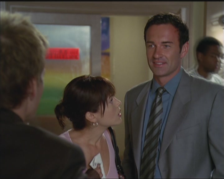 Charmed-Online_dot_net-5x03HappelyEverAfter0520.jpg