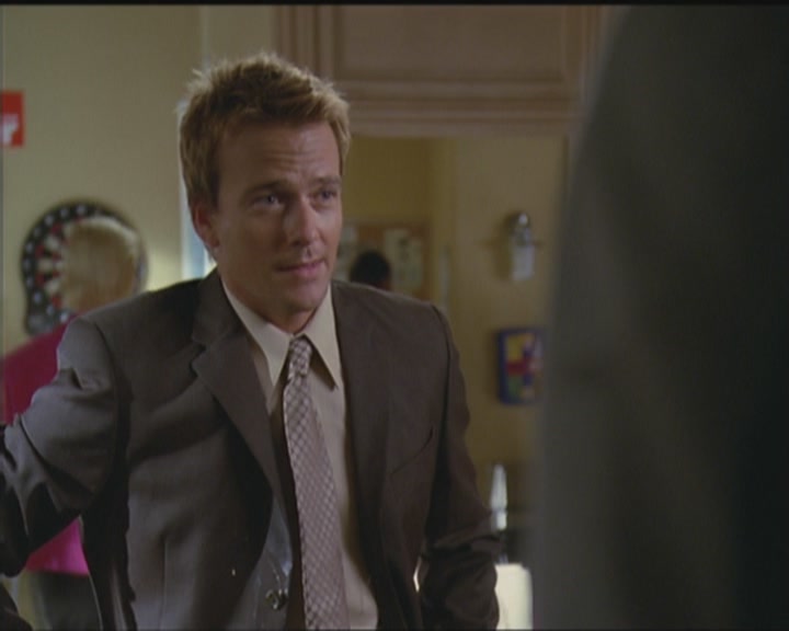 Charmed-Online_dot_net-5x03HappelyEverAfter0526.jpg