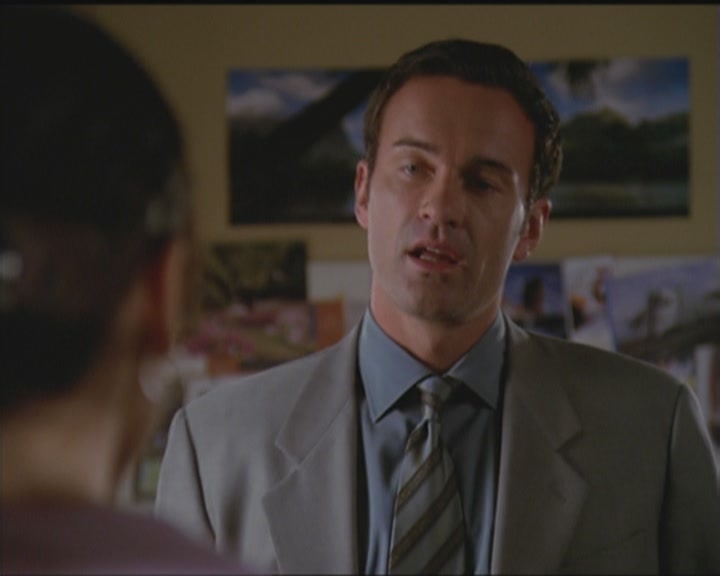 Charmed-Online_dot_net-5x03HappelyEverAfter0548.jpg