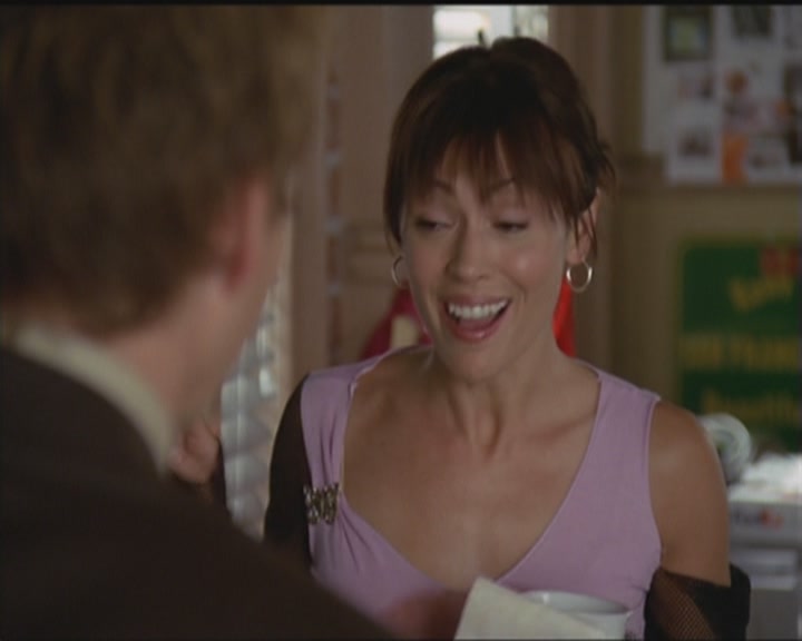 Charmed-Online_dot_net-5x03HappelyEverAfter0581.jpg