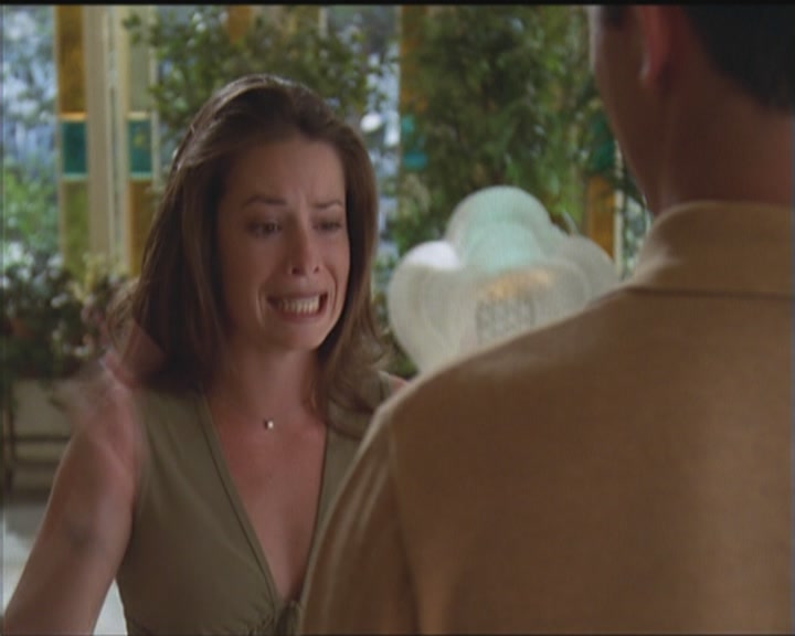 Charmed-Online_dot_net-5x03HappelyEverAfter0646.jpg