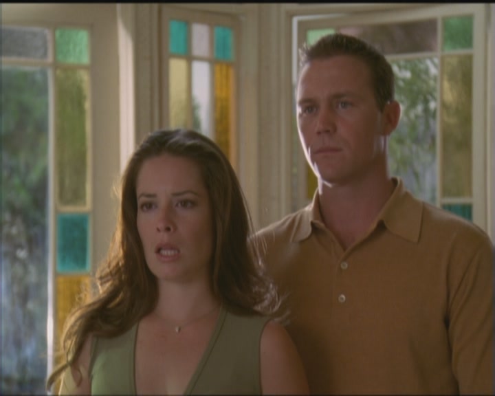 Charmed-Online_dot_net-5x03HappelyEverAfter0669.jpg