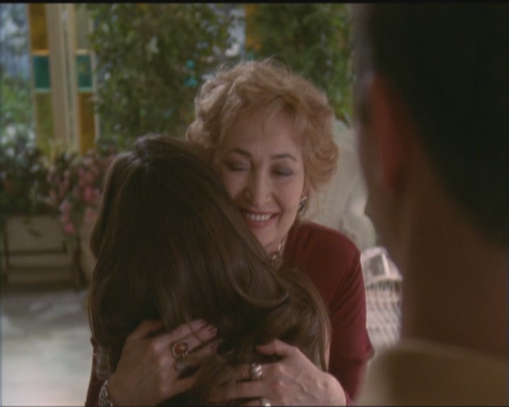 Charmed-Online_dot_net-5x03HappelyEverAfter0675.jpg