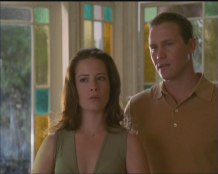 Charmed-Online_dot_net-5x03HappelyEverAfter0679.jpg