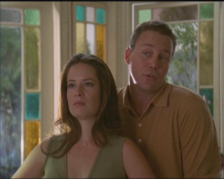 Charmed-Online_dot_net-5x03HappelyEverAfter0717.jpg