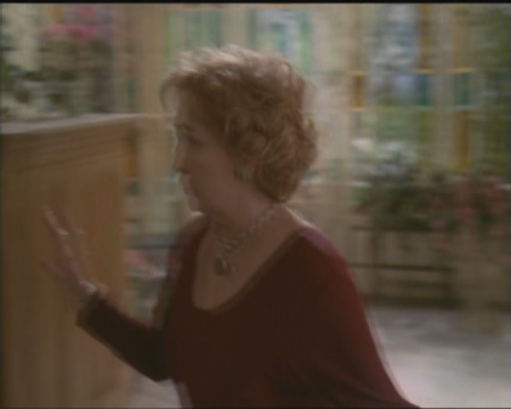 Charmed-Online_dot_net-5x03HappelyEverAfter0724.jpg