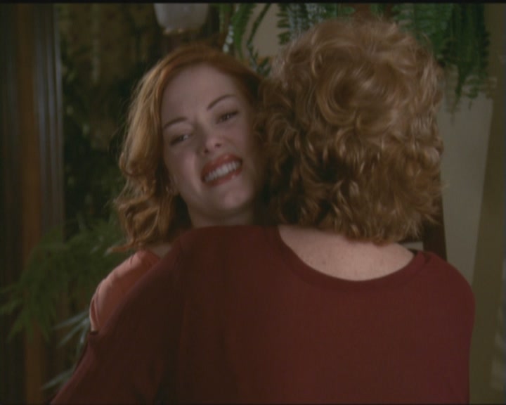 Charmed-Online_dot_net-5x03HappelyEverAfter0744.jpg
