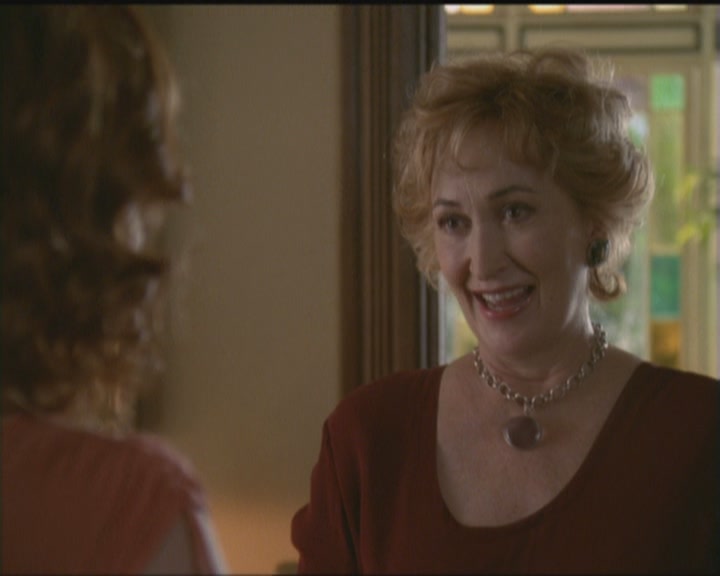 Charmed-Online_dot_net-5x03HappelyEverAfter0752.jpg