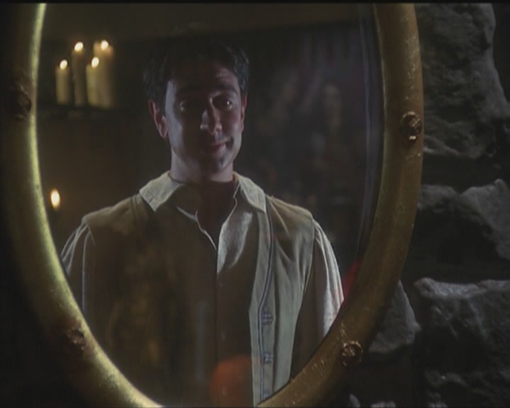 Charmed-Online_dot_net-5x03HappelyEverAfter0803.jpg