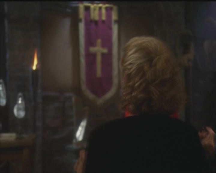 Charmed-Online_dot_net-5x03HappelyEverAfter0808.jpg