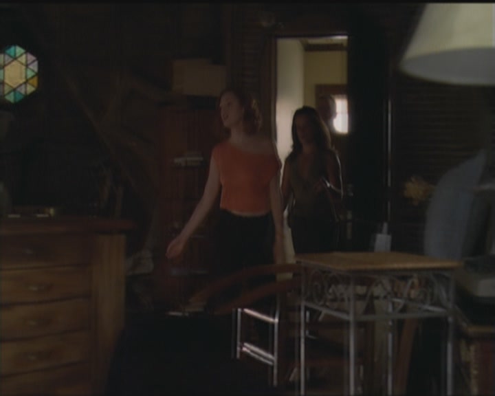 Charmed-Online_dot_net-5x03HappelyEverAfter0820.jpg