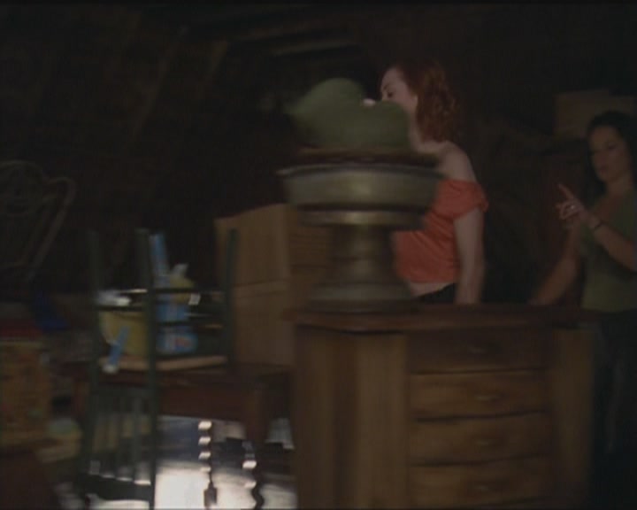 Charmed-Online_dot_net-5x03HappelyEverAfter0821.jpg