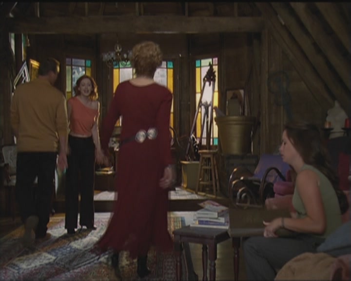 Charmed-Online_dot_net-5x03HappelyEverAfter0827.jpg