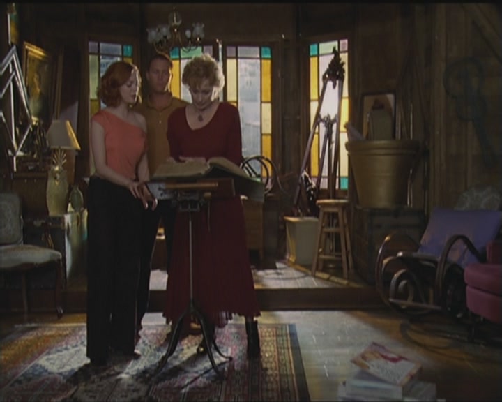 Charmed-Online_dot_net-5x03HappelyEverAfter0835.jpg