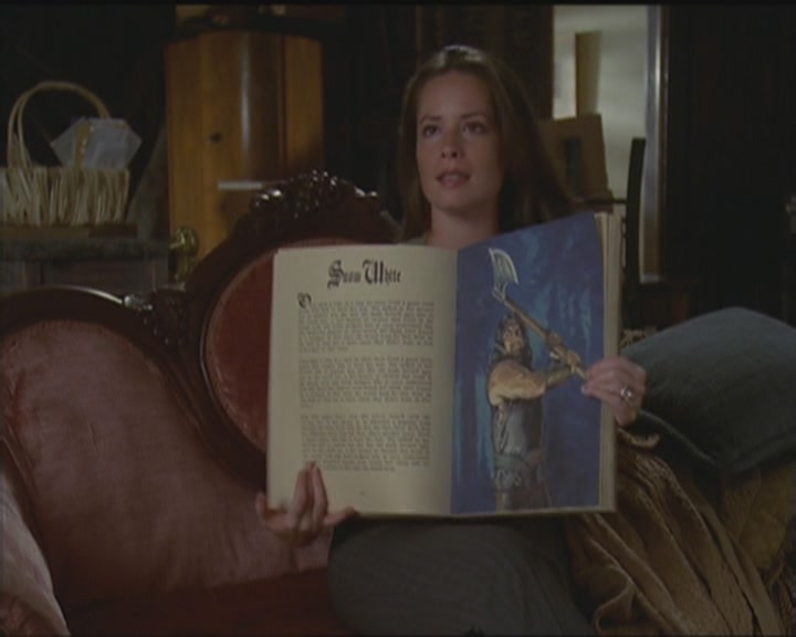 Charmed-Online_dot_net-5x03HappelyEverAfter0843.jpg
