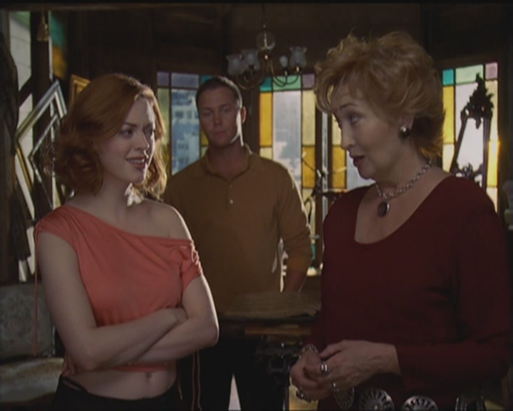 Charmed-Online_dot_net-5x03HappelyEverAfter0868.jpg