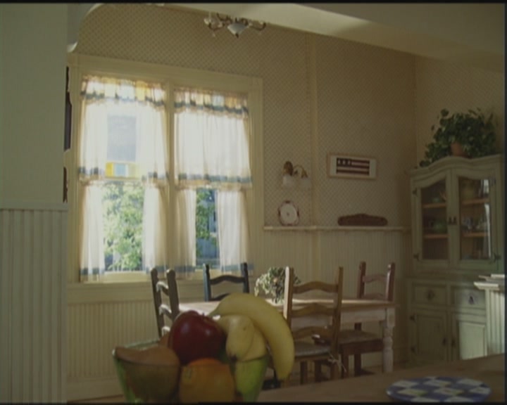 Charmed-Online_dot_net-5x03HappelyEverAfter0888.jpg