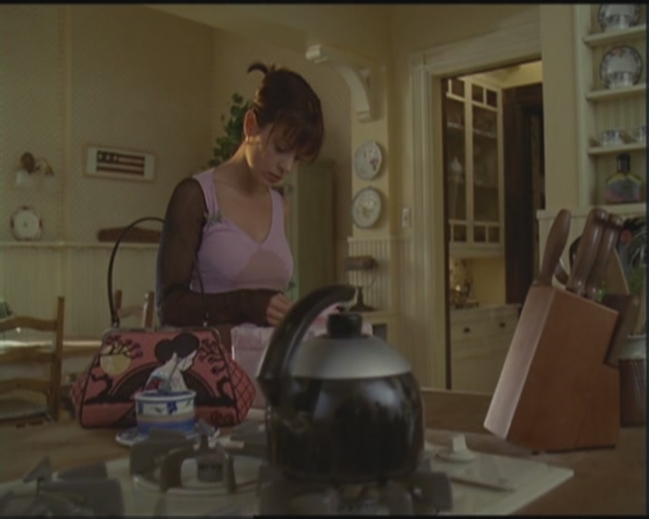Charmed-Online_dot_net-5x03HappelyEverAfter0893.jpg