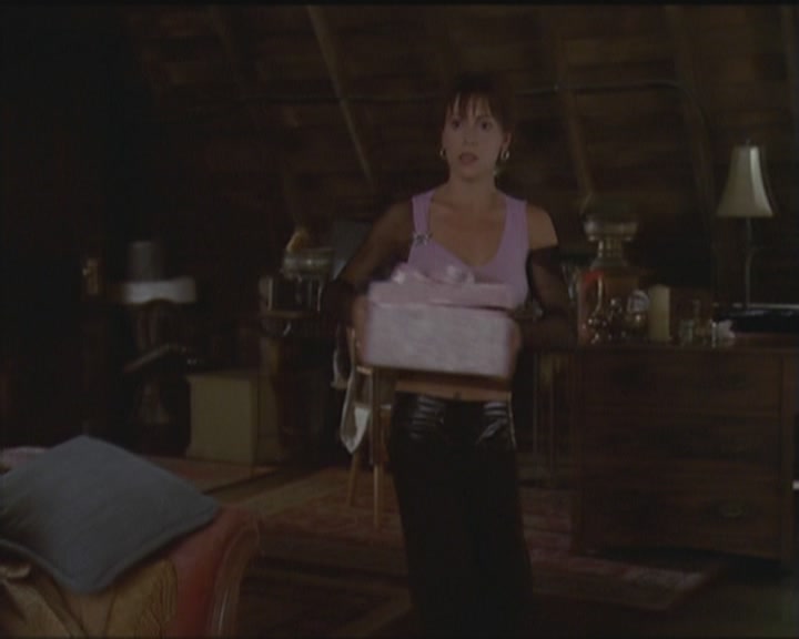 Charmed-Online_dot_net-5x03HappelyEverAfter0924.jpg