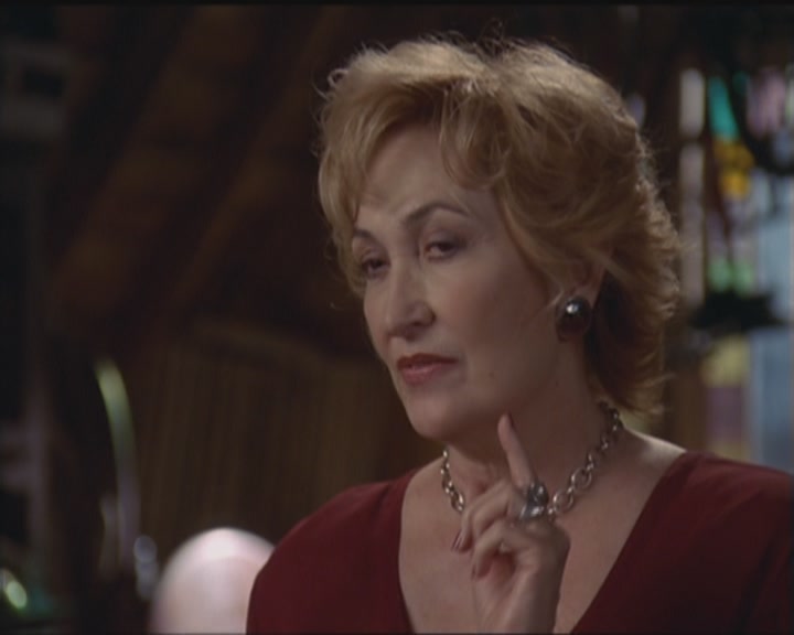 Charmed-Online_dot_net-5x03HappelyEverAfter0959.jpg