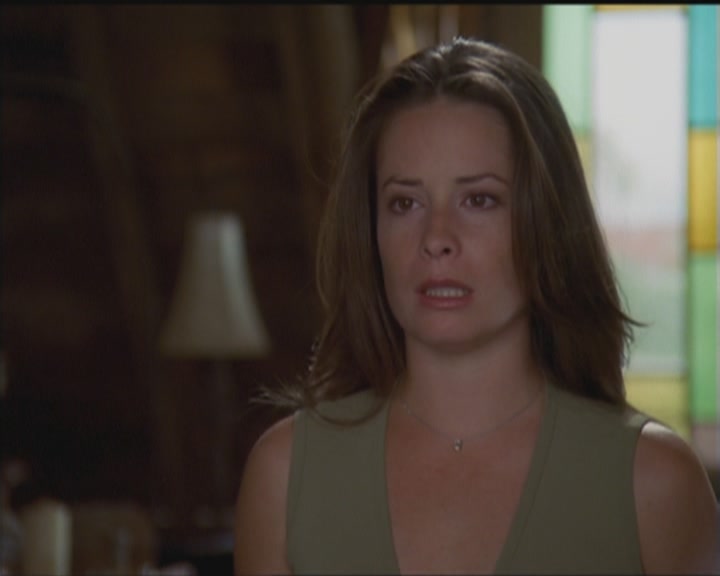 Charmed-Online_dot_net-5x03HappelyEverAfter0992.jpg