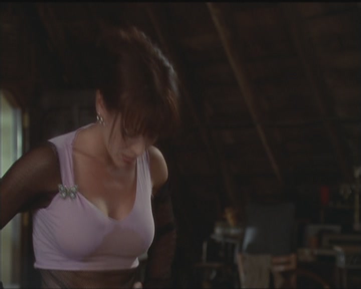 Charmed-Online_dot_net-5x03HappelyEverAfter1008.jpg