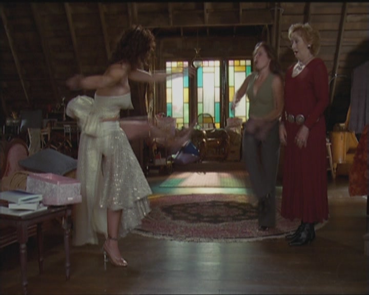 Charmed-Online_dot_net-5x03HappelyEverAfter1021.jpg
