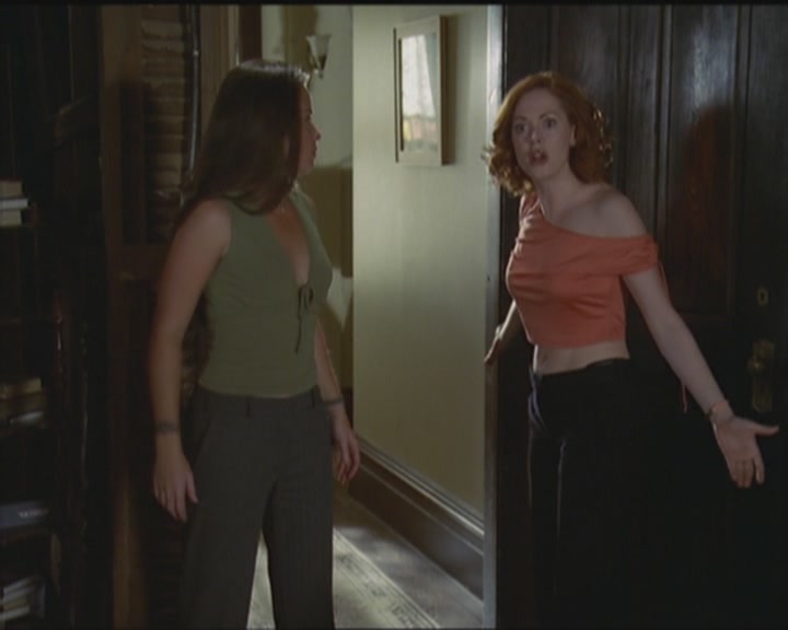 Charmed-Online_dot_net-5x03HappelyEverAfter1042.jpg