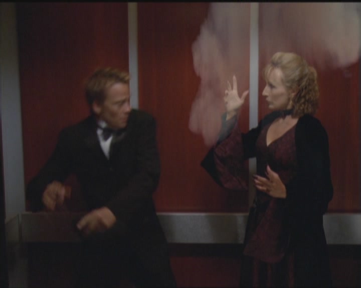 Charmed-Online_dot_net-5x03HappelyEverAfter1071.jpg